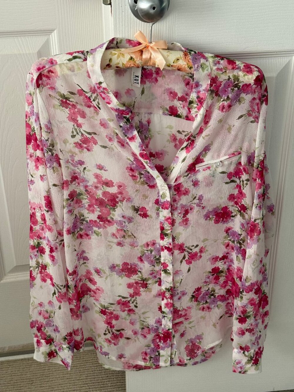 KUT from the Kloth Jasmine Chiffon Button-Up Shirt, CHAUMONT-WHITE CHERRY - Picture 4 of 4